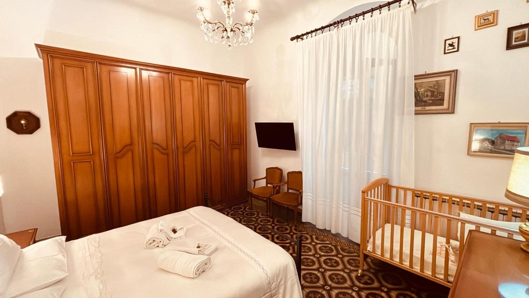 Appartamento Retro-Chic In La Spezia Kültér fotó